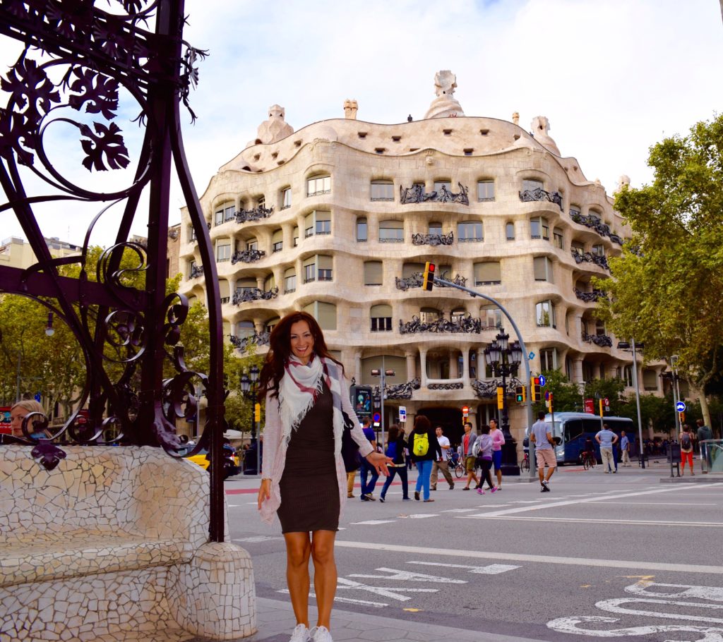 La Pedrera Or Casa Mil Live Life Barcelona Tours